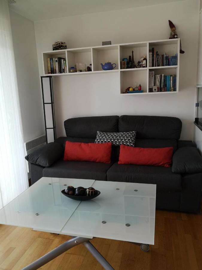 Coqueto Apartamento Con Piscina Comunitaria Apartment Hendaye Exterior photo